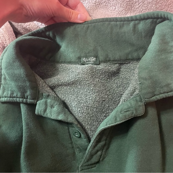 Collared Sweatshirt - Picture 2 of 3